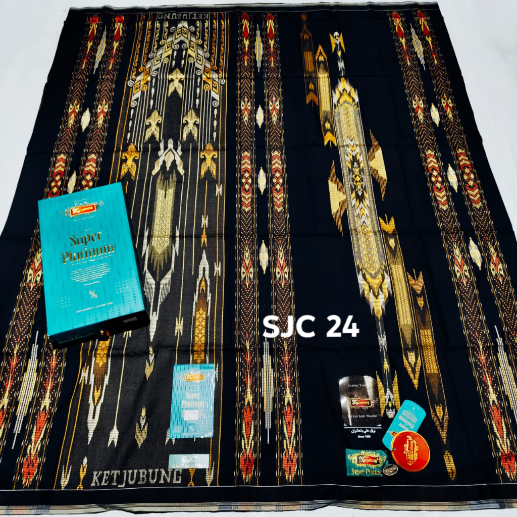 Sarung Ketjubung Super Platinum Ardan Silver terfavorit *Bahan *Rayon Messres*Type *SGS GOLD