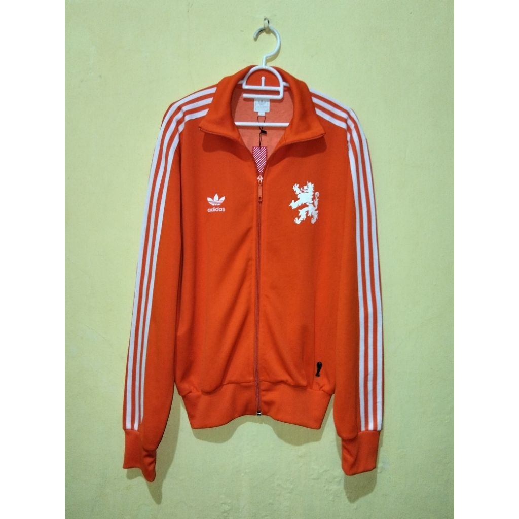 Tracktop Adidas Nederland