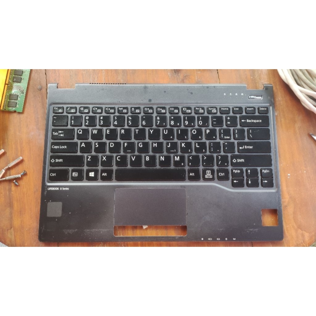 Keyboard Set Fujitsu U938 - Original Copotan Bekas