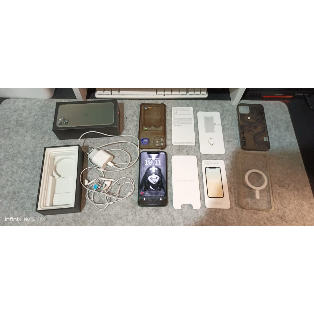 Apple Iphone 11 Pro Max 256GB Midnight Green Fullset