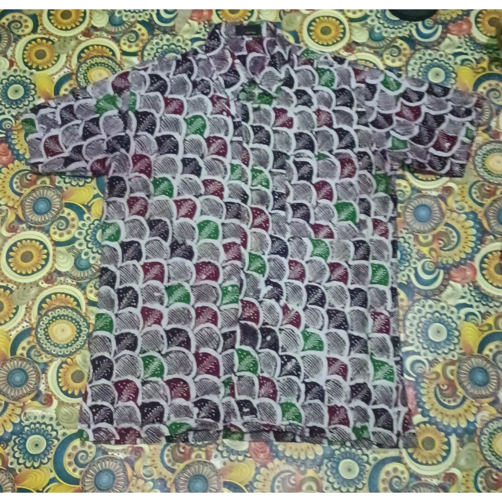 Shela - Mandalas Kemeja Batik Pria Premi