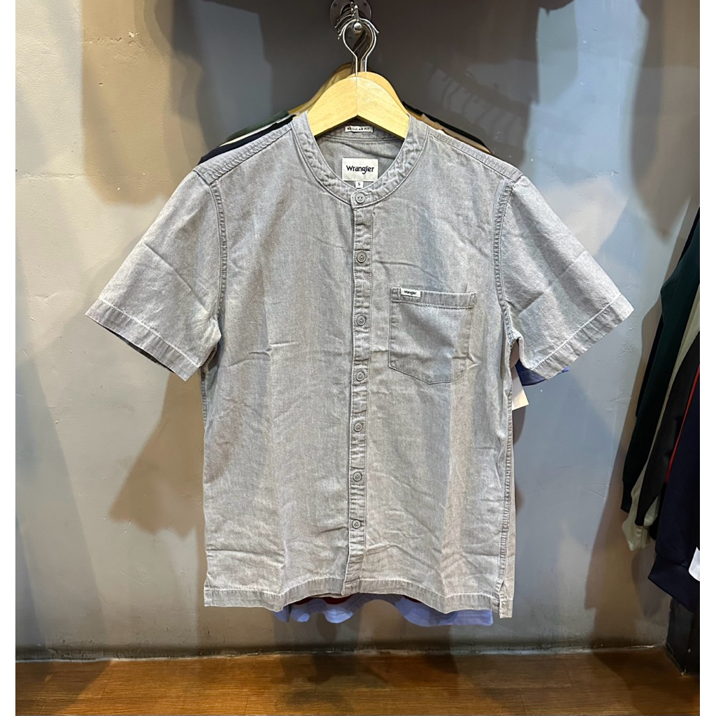 kemeja pendek Wrangler Original