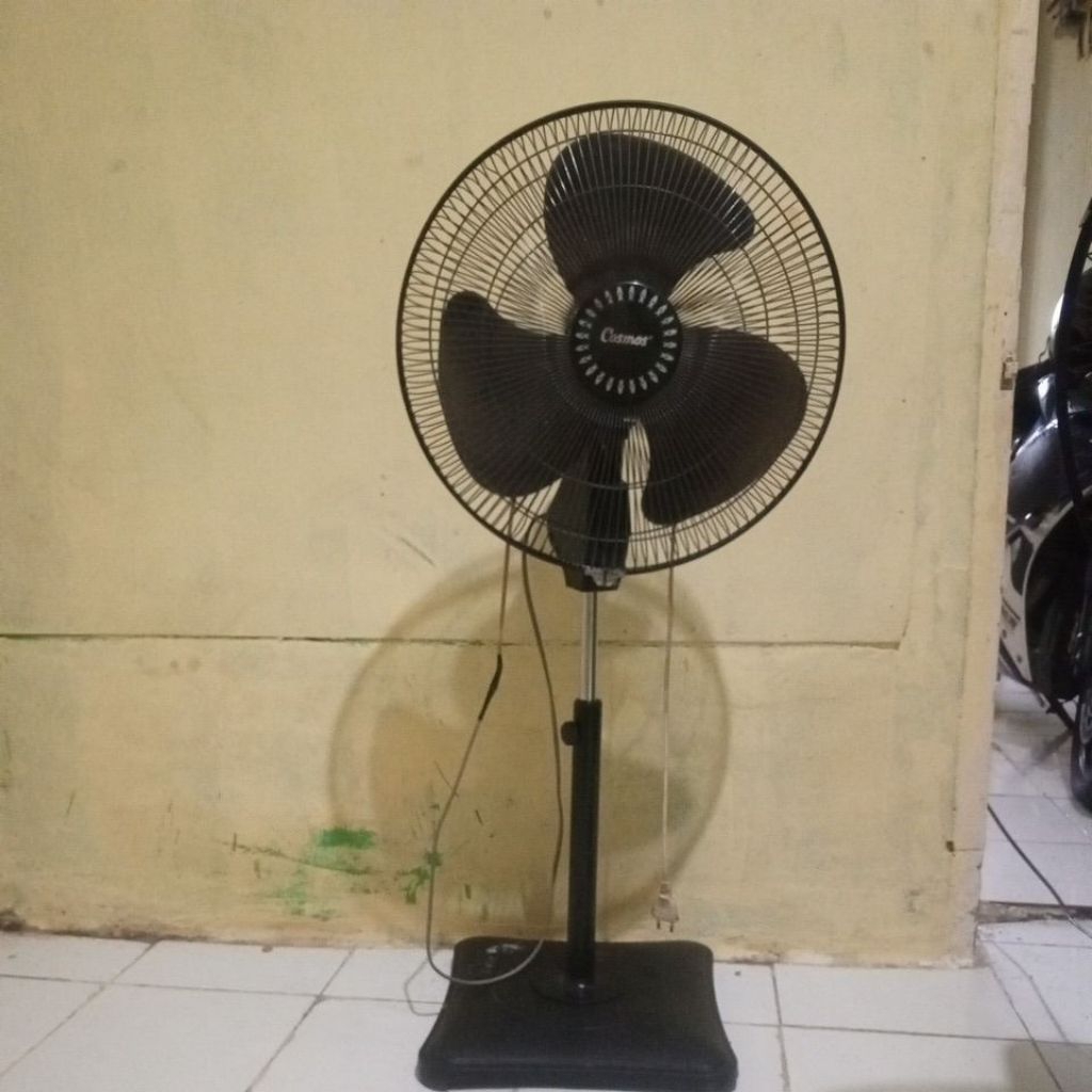 kipas cosmos bekas