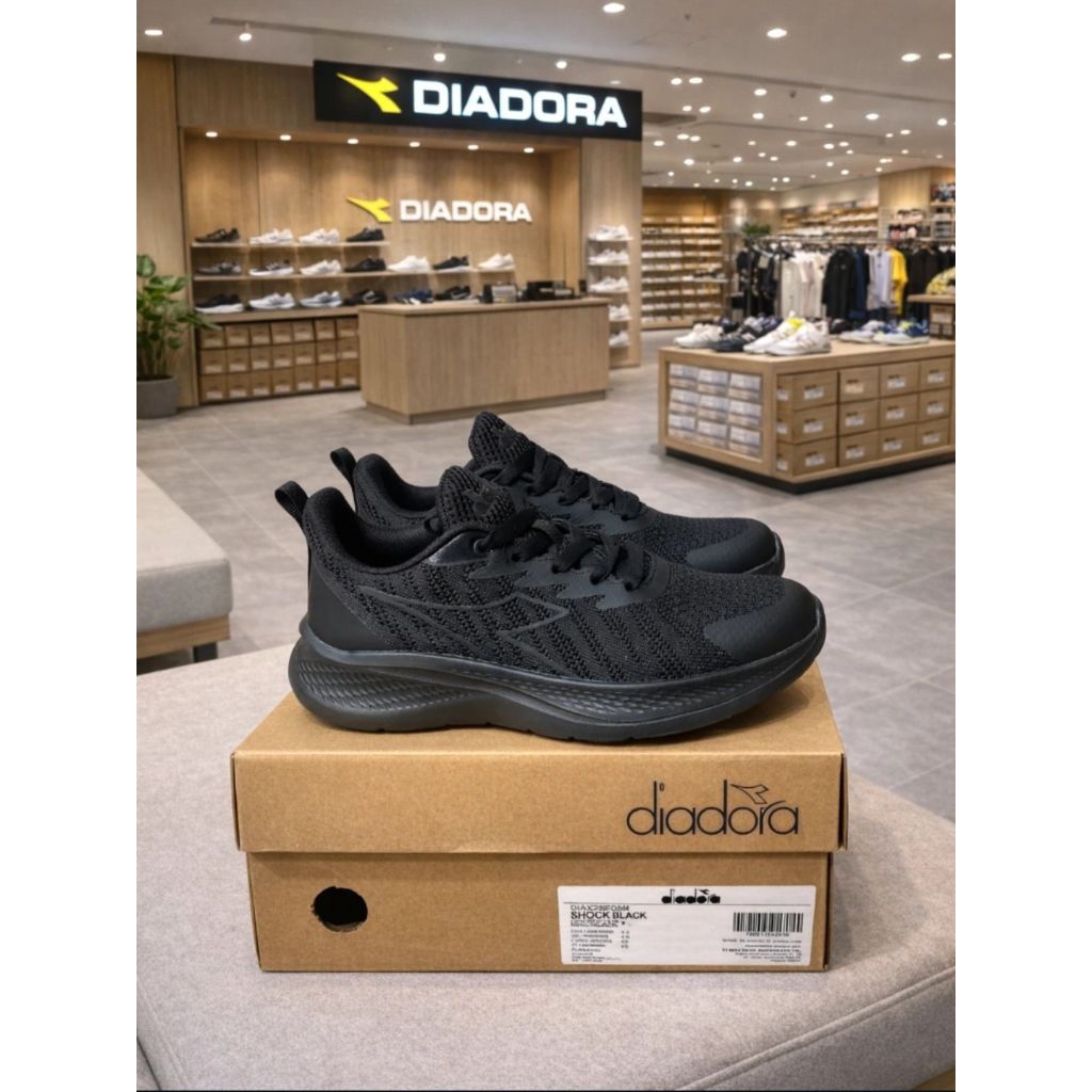 Diadora Niaga Size 36