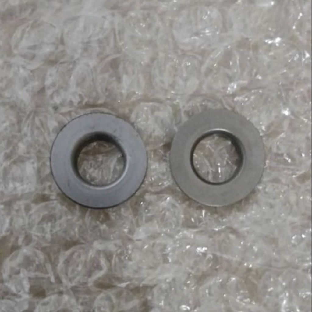 RING DUDUKAN PER KLEP VARIO 110 GENIO BEAT KARBU ESP LED SCOOPY SPACY SATU SET (2 PCS)