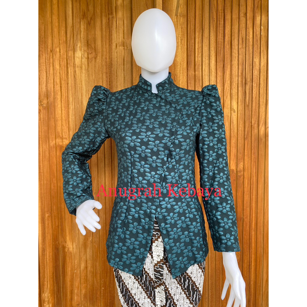 KEBAYA JANGGAN / KEBAYA GADIS KRETEK (TERMURAH)
