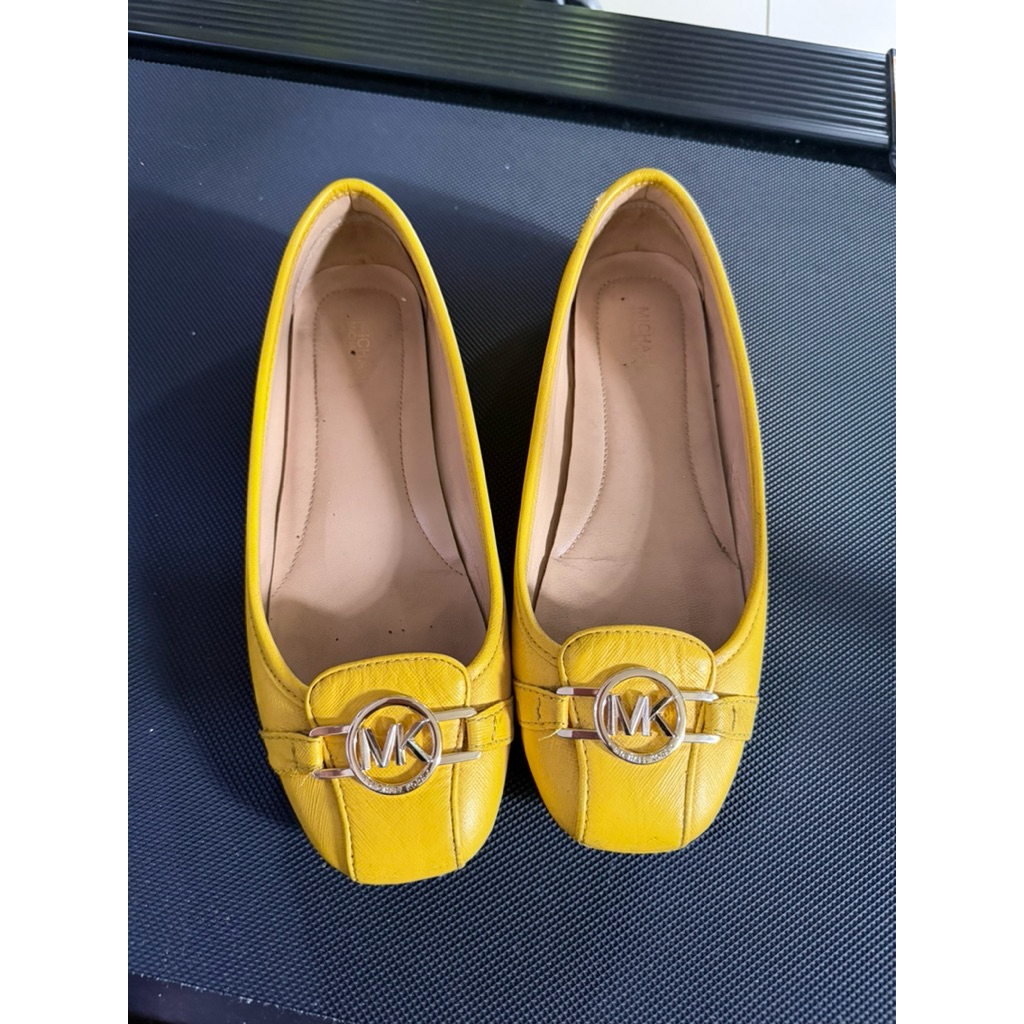 Preloved MK fulton moccasin ORI