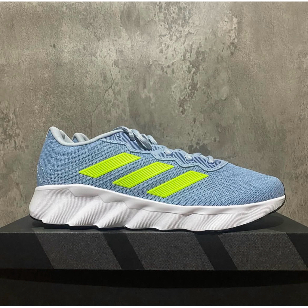 Sepatu Lari Pria Adidas Original Resmi BNIB