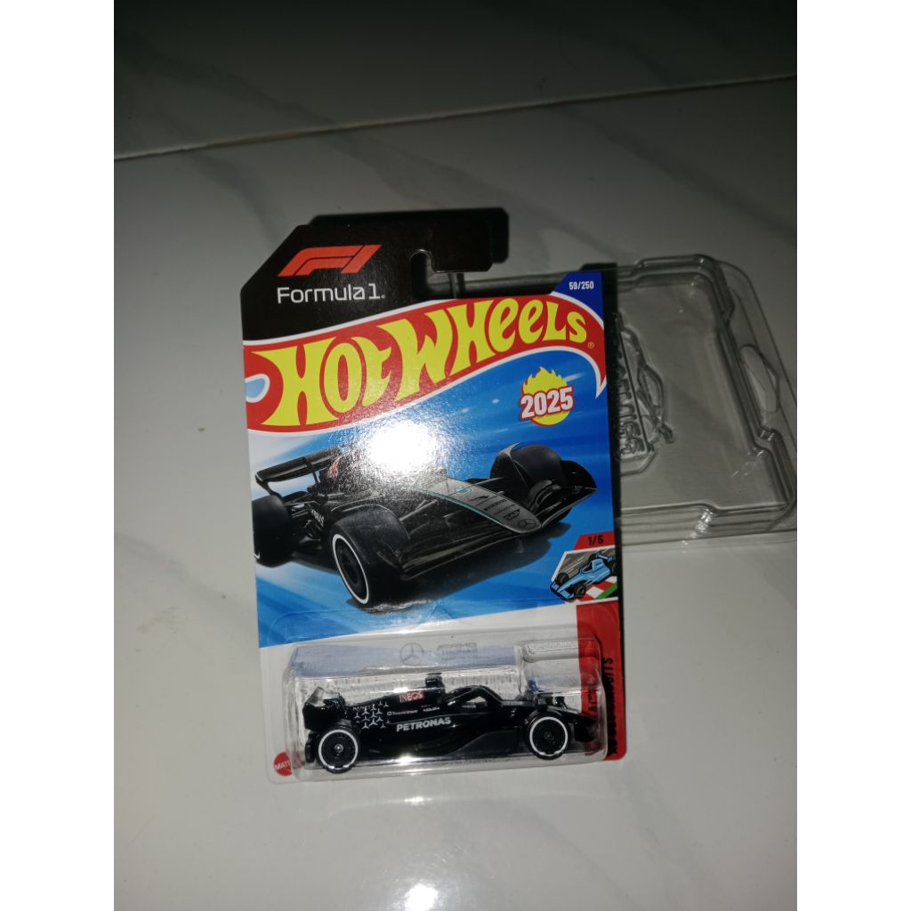 Hot wheels f1 mercedes-benz reguler original mattel