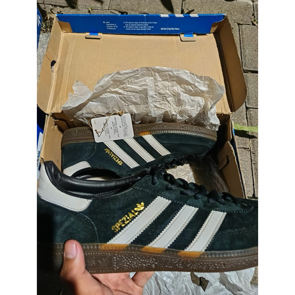 Adidas Spezial BW