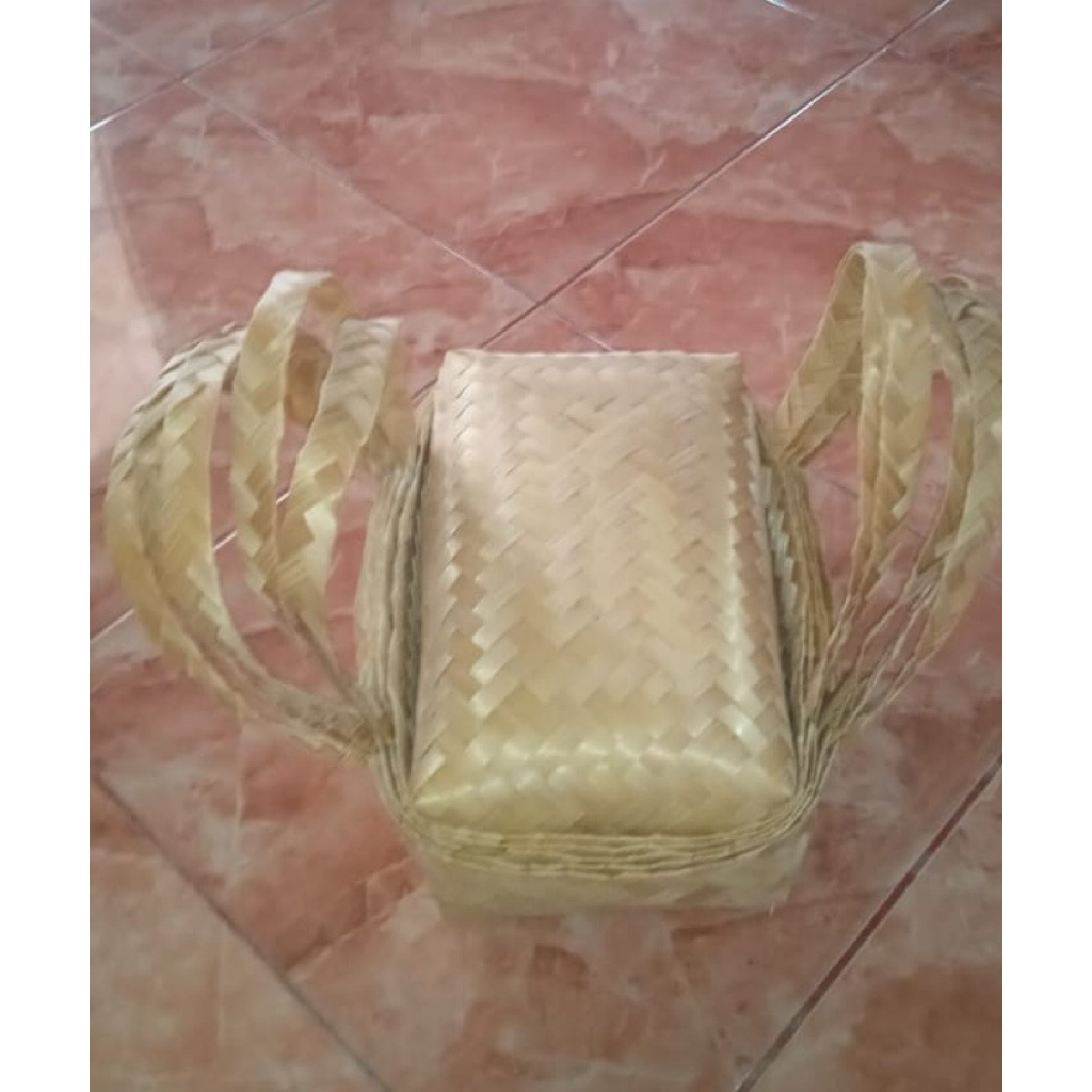 besek tempat nasi box