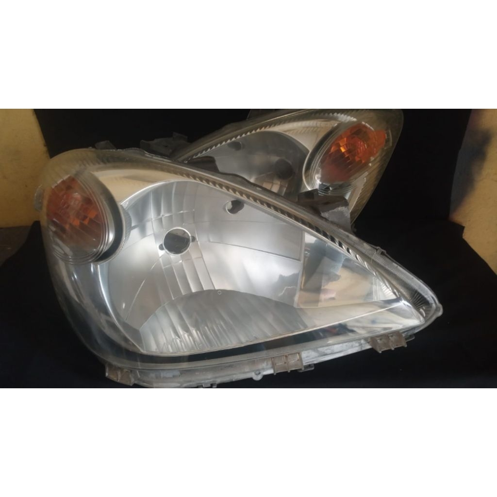 Headlamp Lampu Depan Lampu Utama Avanza Xenia VVTI 2007 2008 2009 2010 2011 ORIGINAL Second