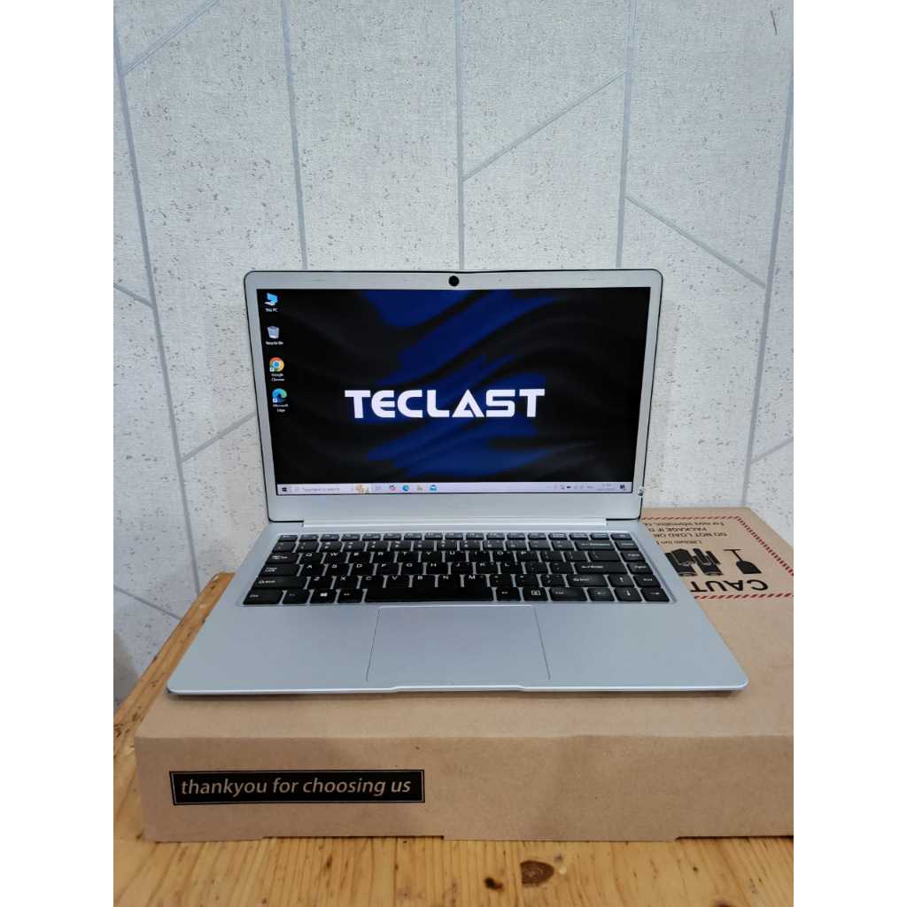 Laptop Teclast 6GB / 128GB, #IPS, 1.33KG, Super Slim, Lengkap, Silver