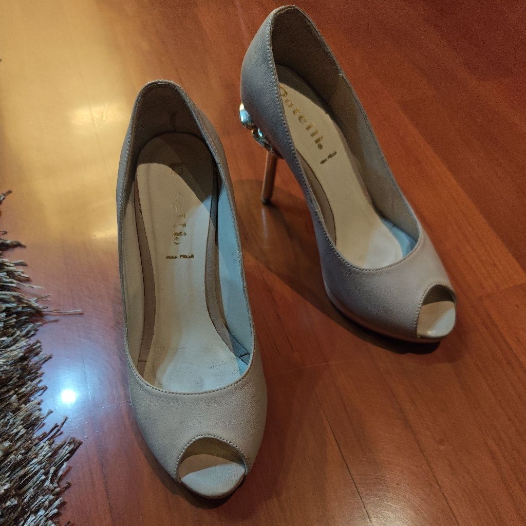 preloved rotelli high heels nude