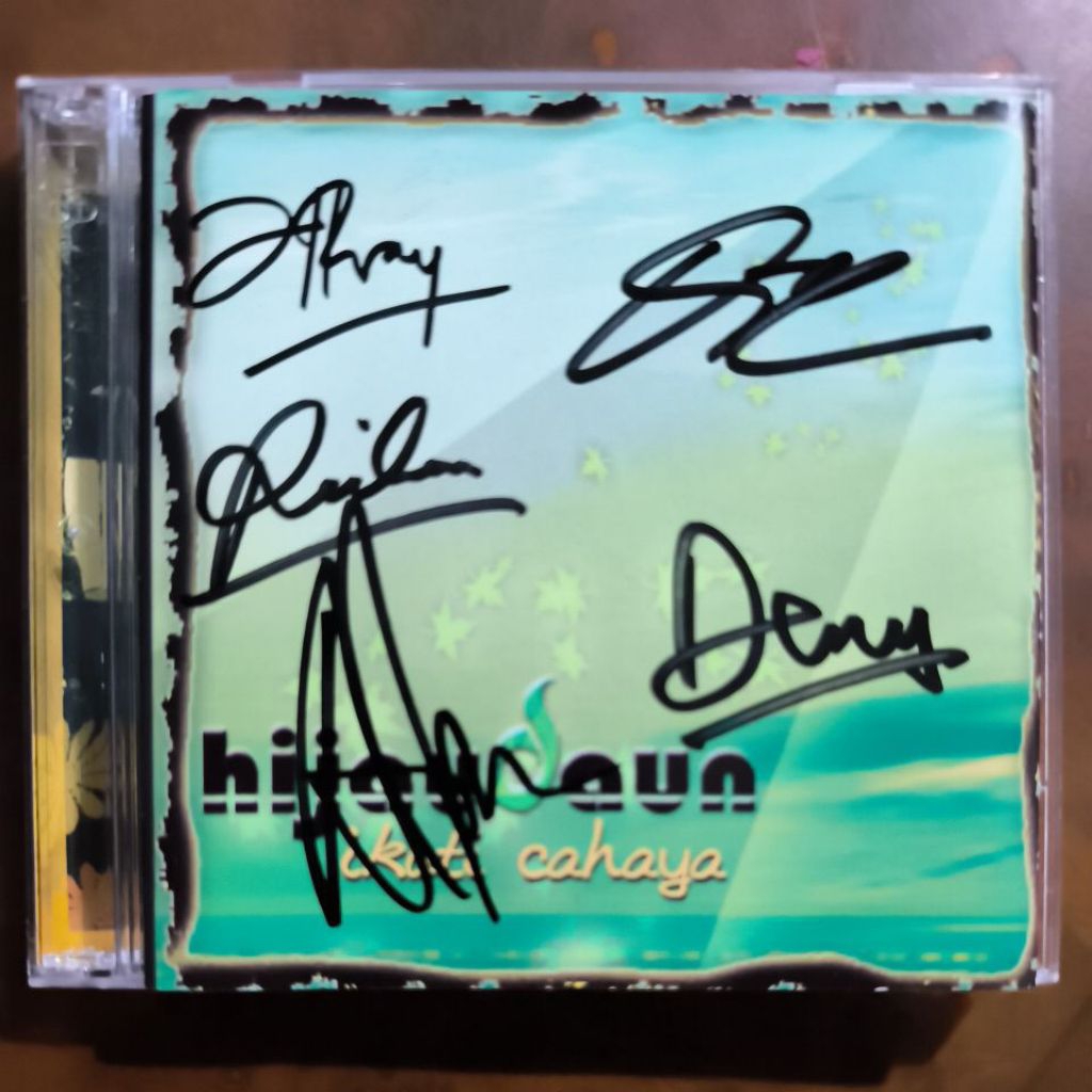 CD Musik HIJAU DAUN Ikuti Cahaya