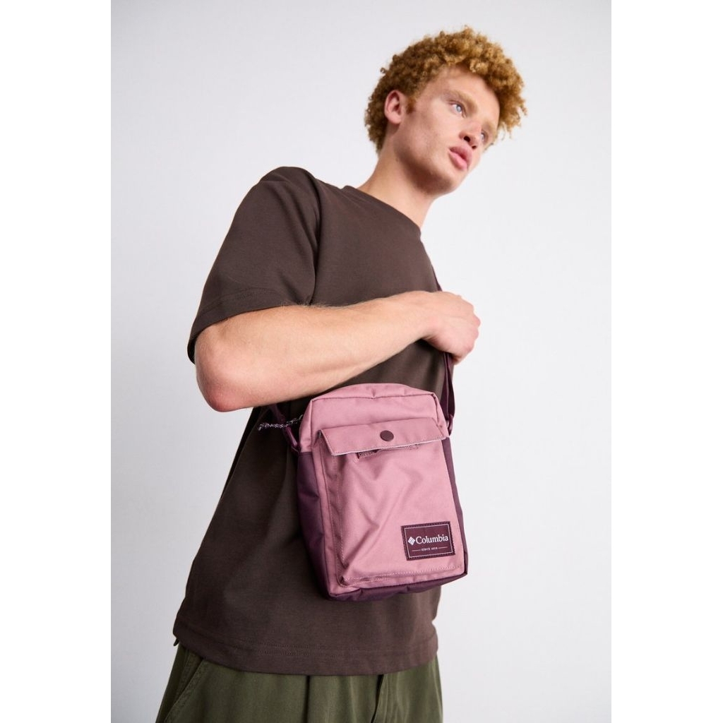 Tas Selempang Columbia Zigzag Side Bag