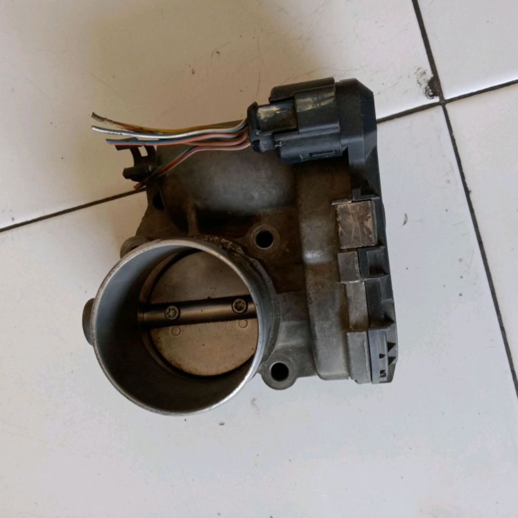 Throttle body trotol body trotel body ford fiesta 1.4 1.5 1.6
