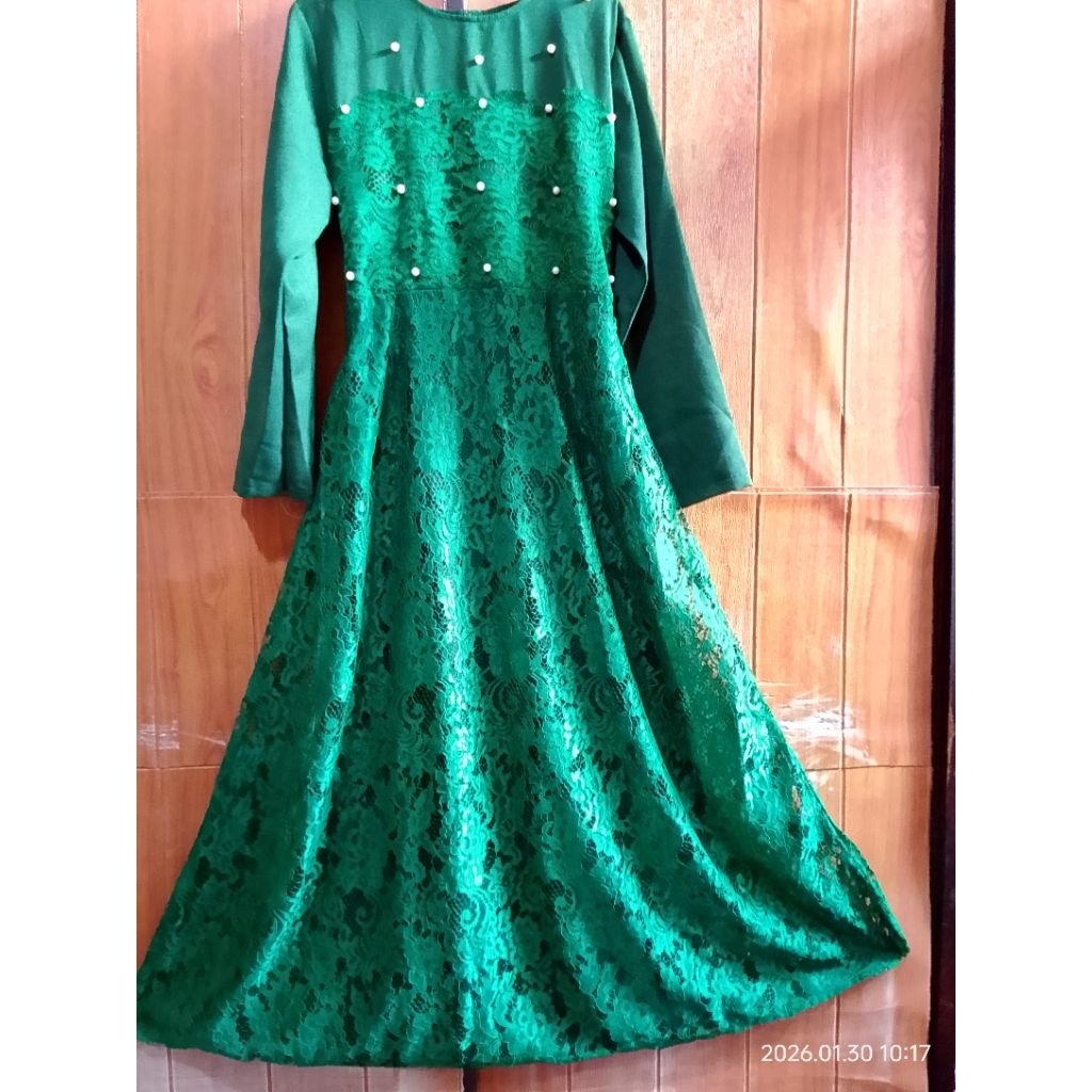 Preloved gamis brukat hijau botol