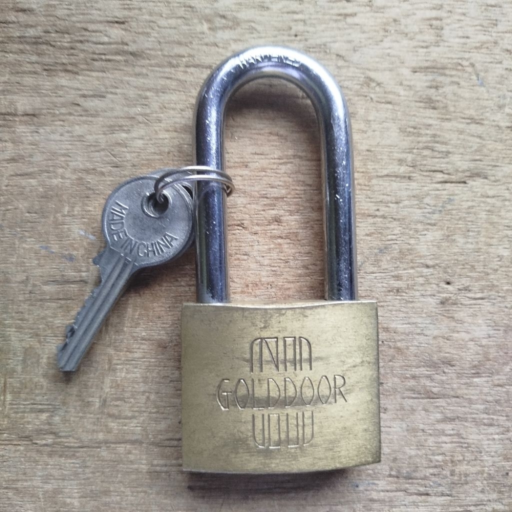 GOLDDOOR Gembok Kuningan 50mm Leher Panjang Original