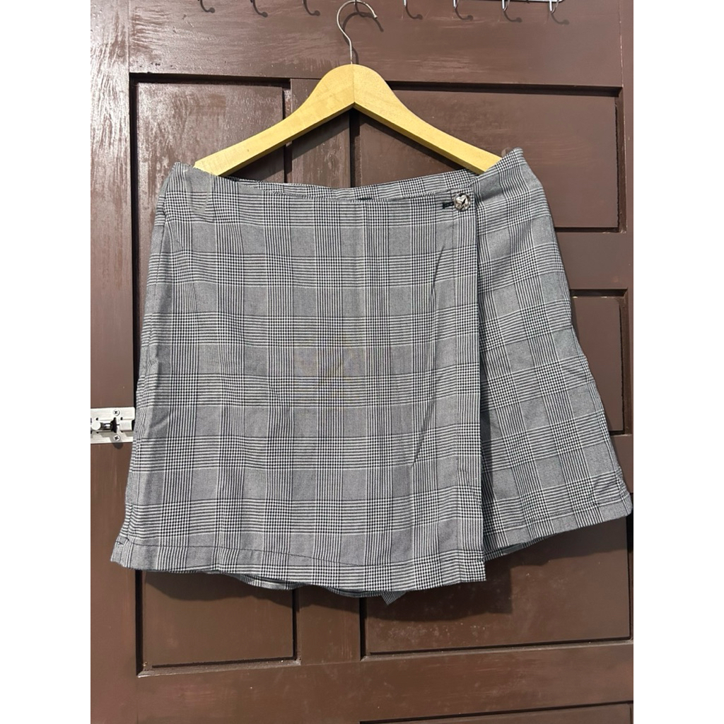 Executive Skort Rok Celana Motif Skort Grey Bawahan Celana Rok Wanita