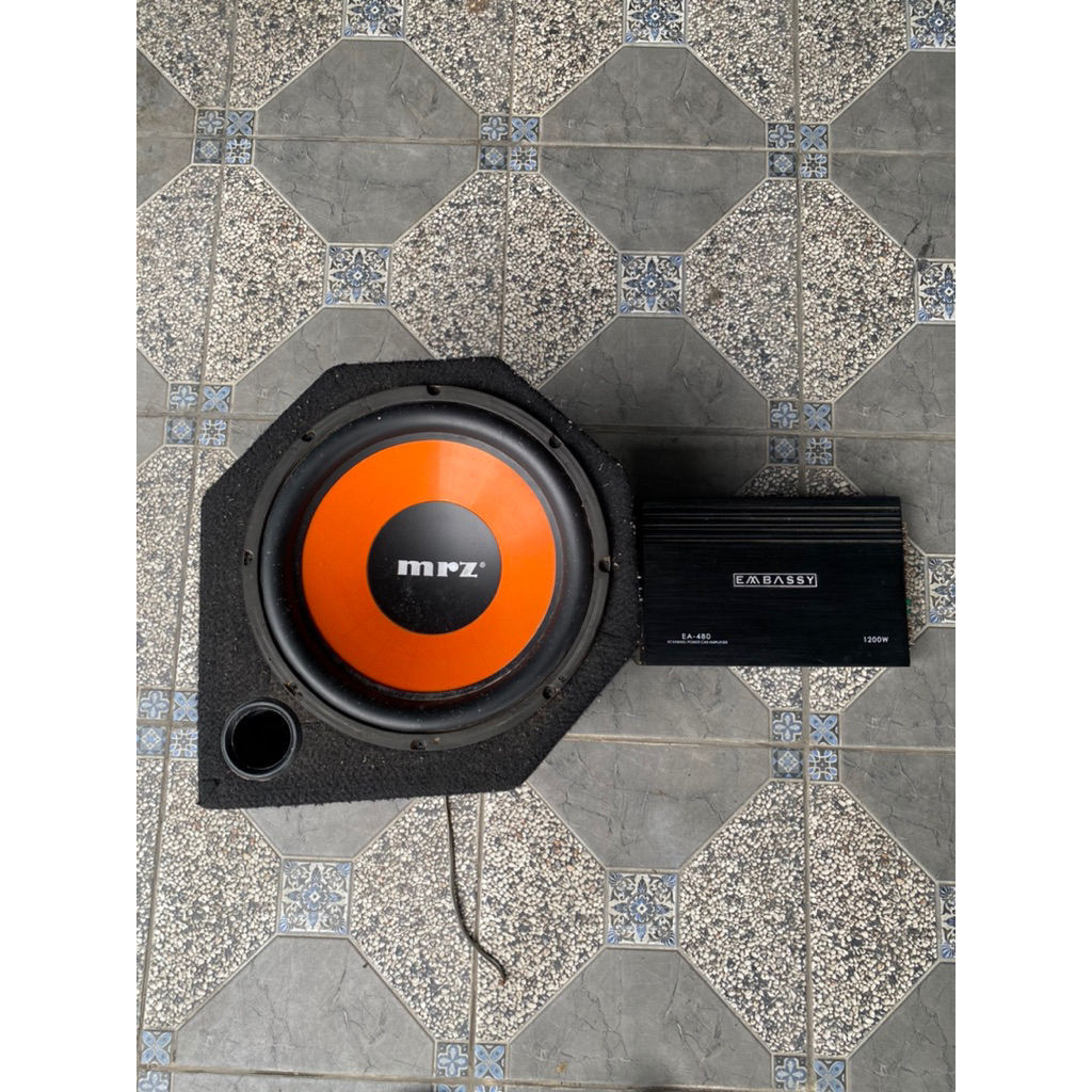 Power subwoofer mobil