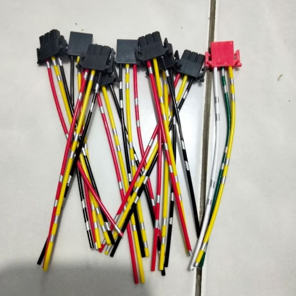 Soket Tombol 3 Pin Starter, Dim, Klakson, Lampu Reting - KABEL BINTIK/Soket Kabel 3 Pin Motor - Taha
