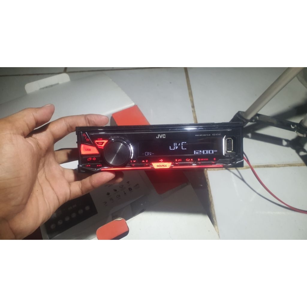 Single din JVC KD-X141 bluetooth usb aux