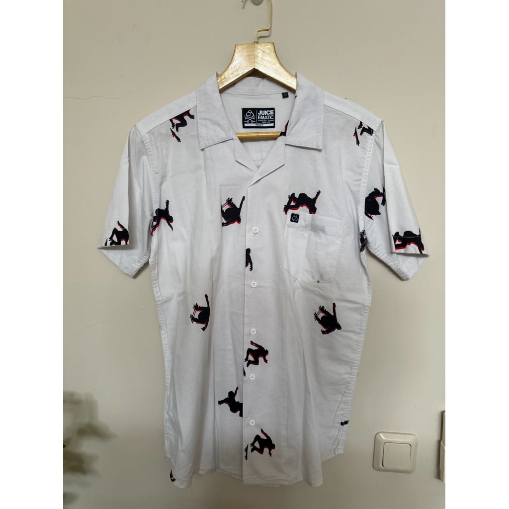 Kemeja Juice Ematic Surfing