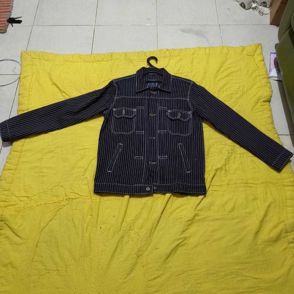 Jaket Denim Biru (second)