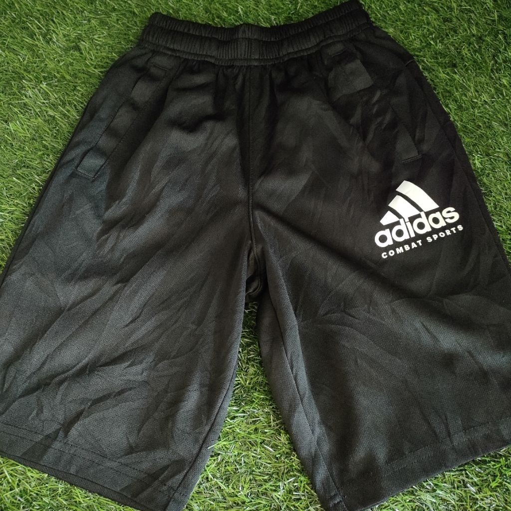 celana anak pernah pakai//pl celana anak adidas tag 120 5-6th