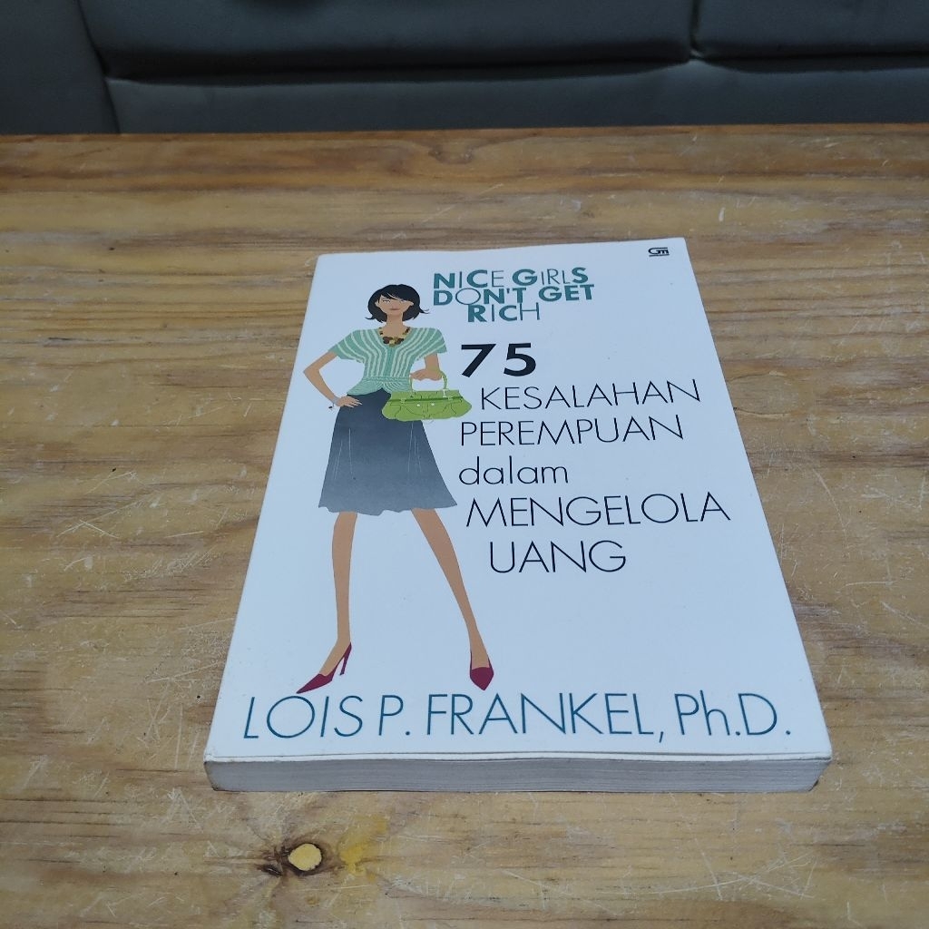 Buku 75 Kesalahan Perempuan dalam Mengelola Uang