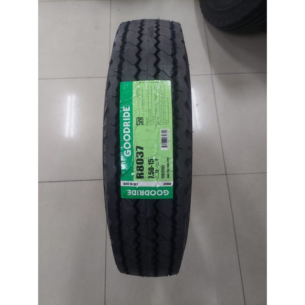 Ban Engkel 750-15 750 - 15 12PR Goodride GOODRIDE R8037 R 8037 1 Set Lengkap