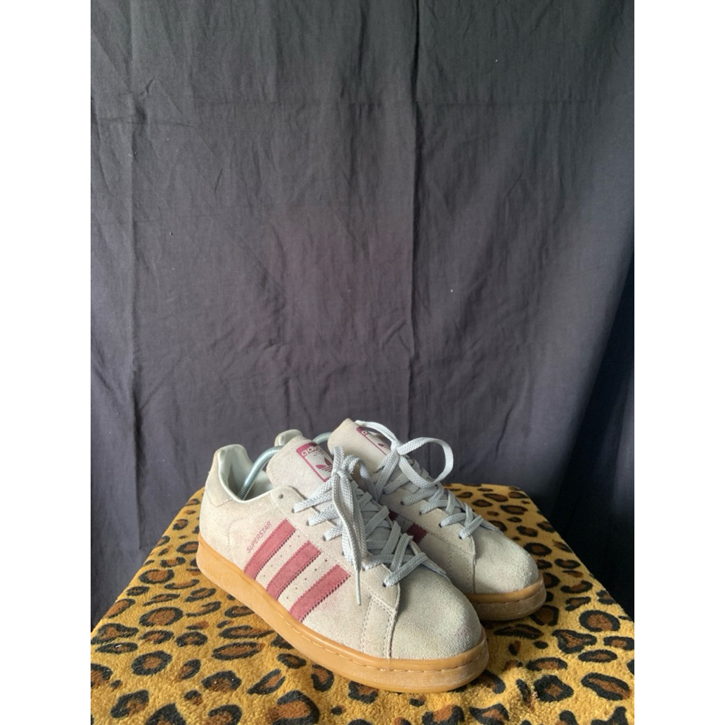 sepatu second size 42