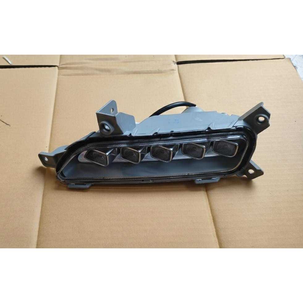 lampu DRL Wuling Cortez ori baru