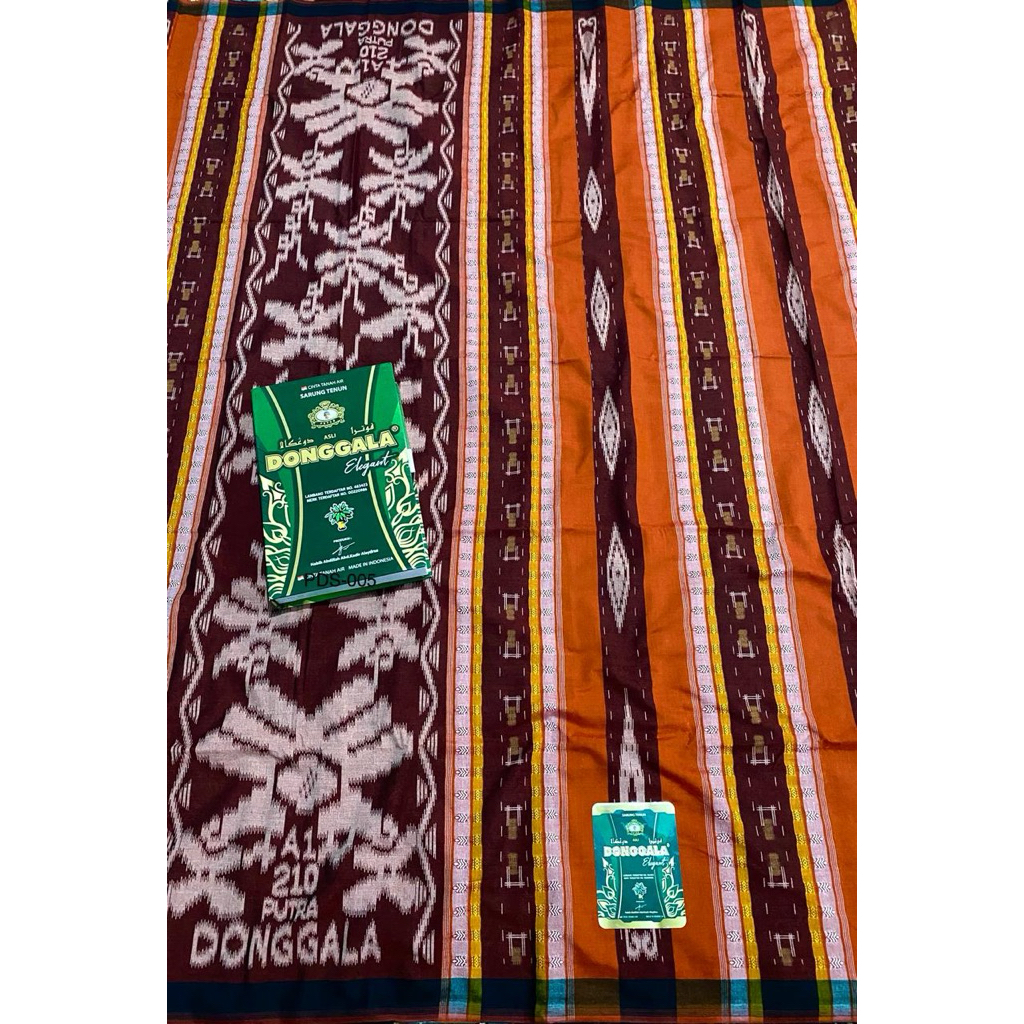 SARUNG Donggala Songket