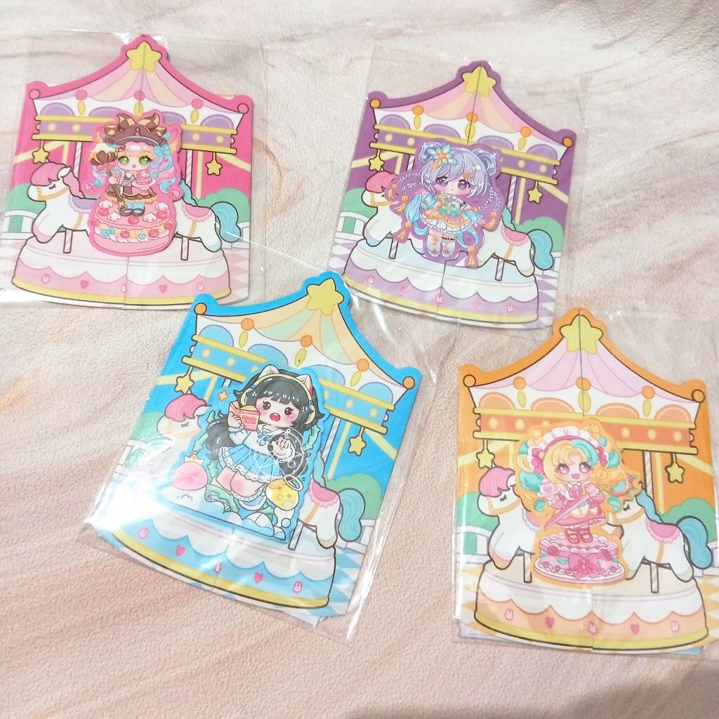 Mainan Anak Dress Up Dan Memo Wahana Komedi Putar/Mainan Girl Tempel Baju Dan Catatan Memo Carousel