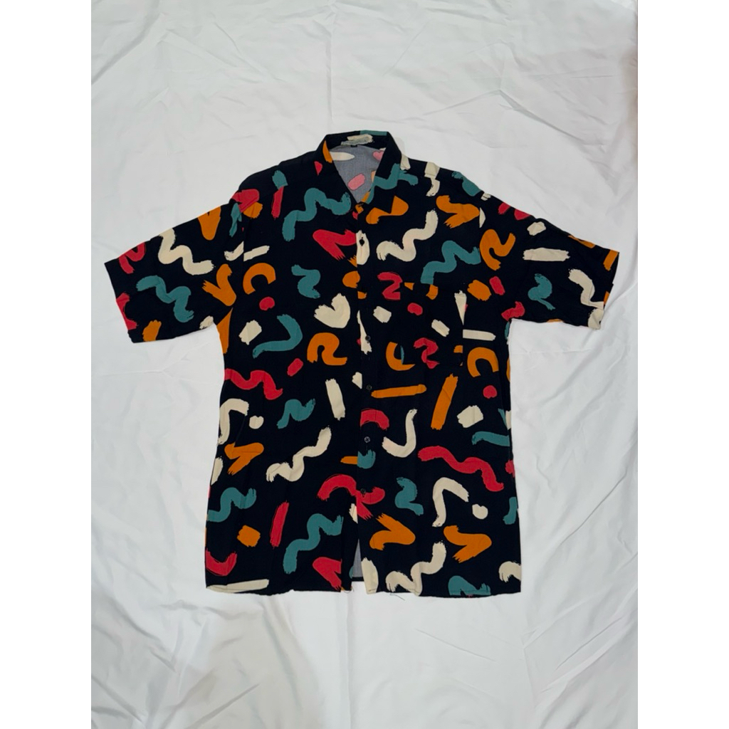 preloved // thrift kemeja motif warna warni