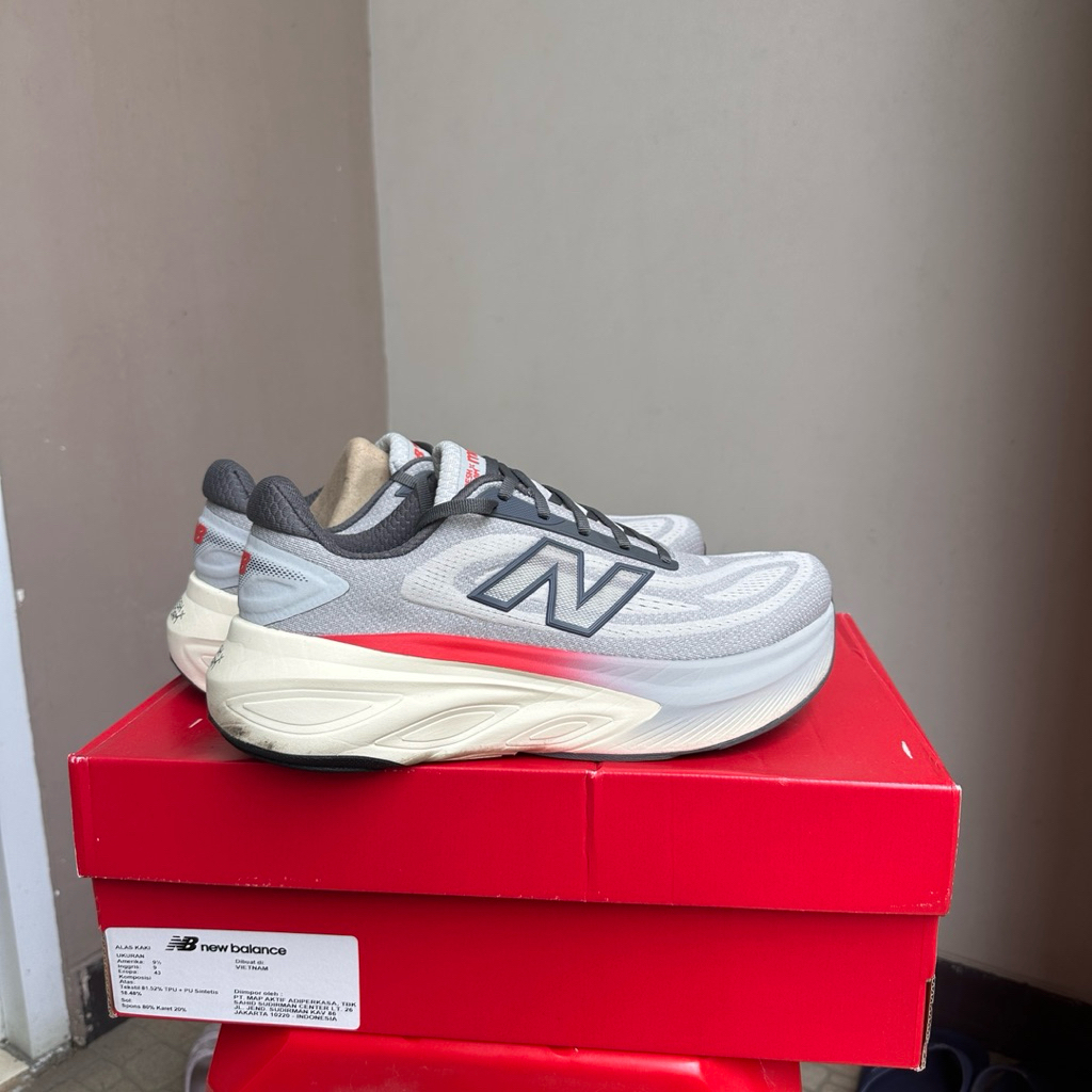 New Balance Fresh Foam More v6 Size 43