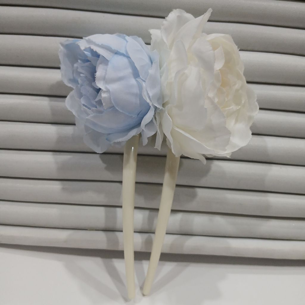cucuk bunga 2 untuk hairdo sanggul bali /aksesoris rambut