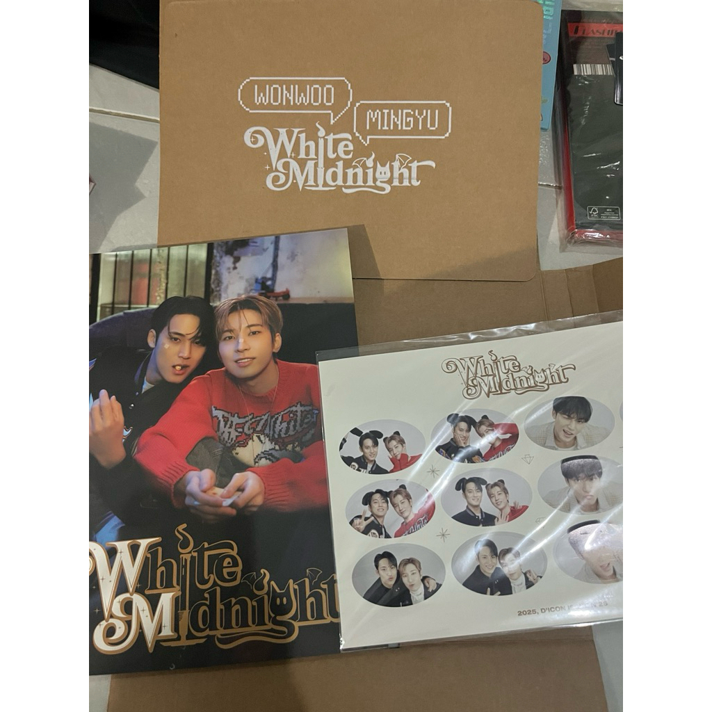 MAJALAH DCON MINGYU WONWOO (MINWON) WHITE NIGHT + STICKER MINWON