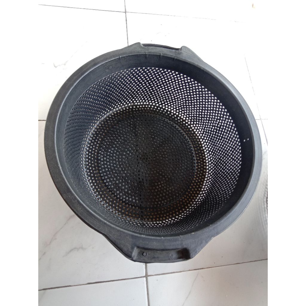 Ember sortir bibit ikan lele sedang no  2 atau 2cm-3cm