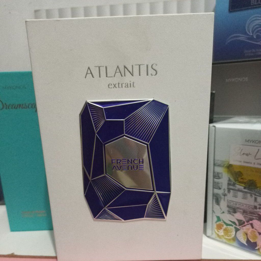 French Avenue atlantis (preloved) 97%