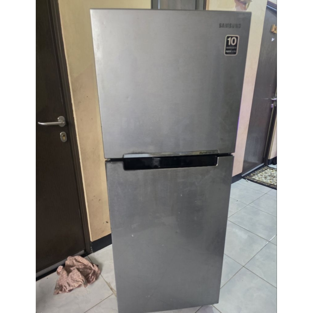 kulkas 2 pintu samsung inverter