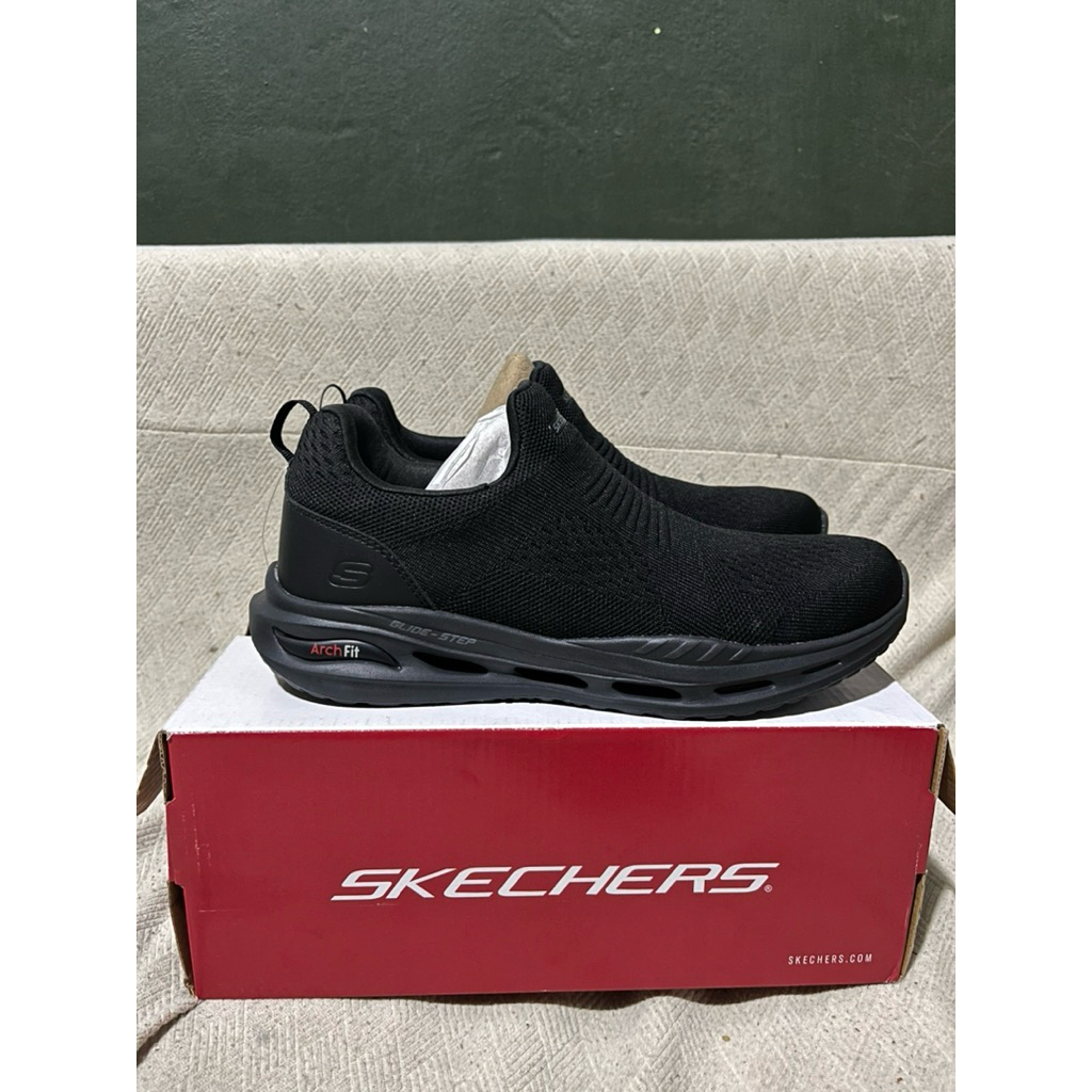 Sepatu Skechers Archfit