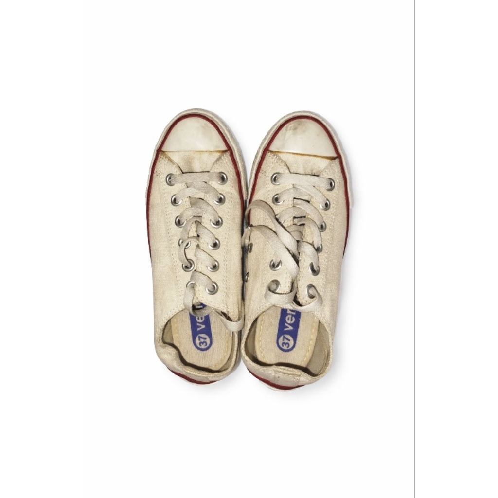 Preloved Sepatu Ventela - Putih