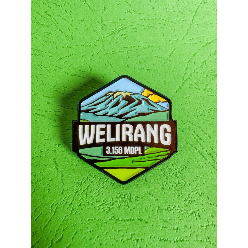 Enamel Pin Gunung Welirang