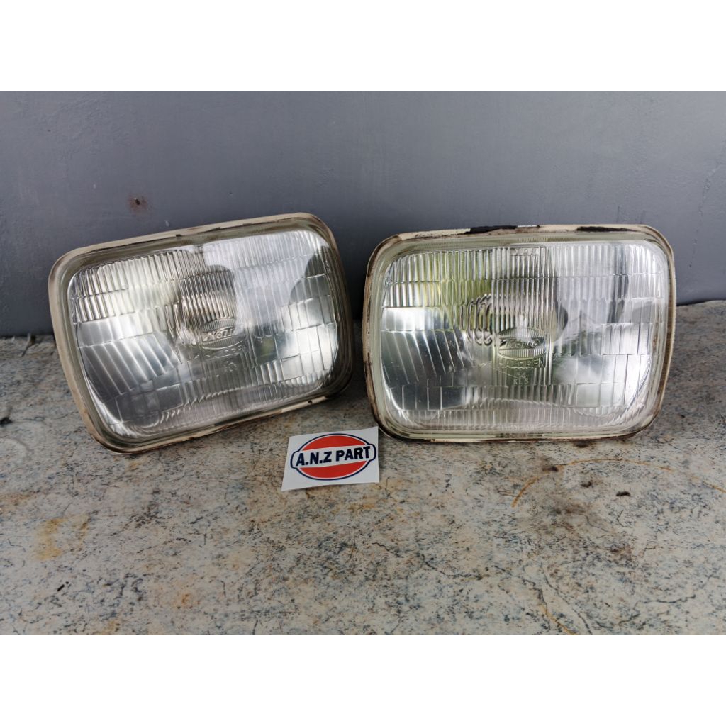 Lampu depan kotak Koito - Bohlam - Kijang super - Kijang kapsul - Panther - Feroza - Taft - Jimny - 