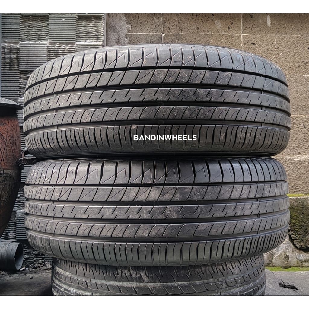 Ban 225/60/R17 95% tahun 2024 Dunlop LM705 tubbles