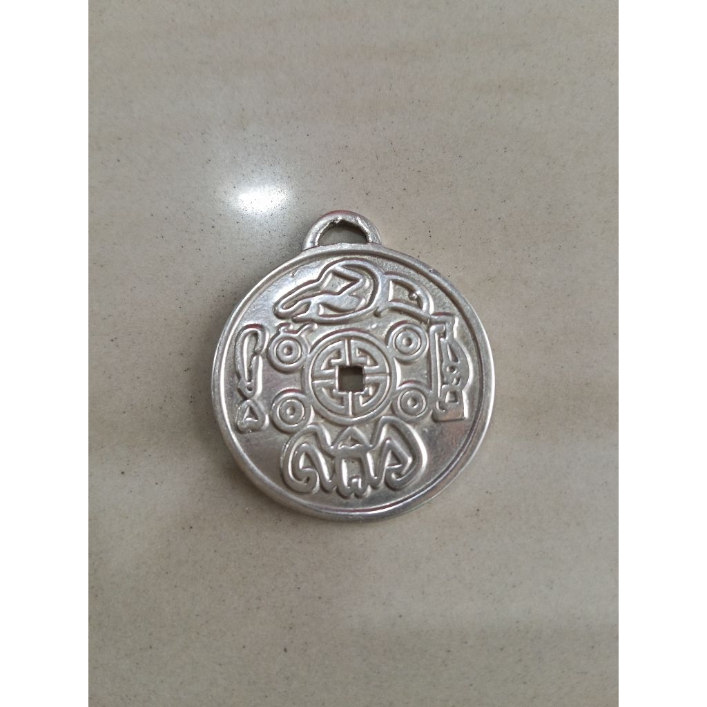 Koin Perak Cina Asli Antik