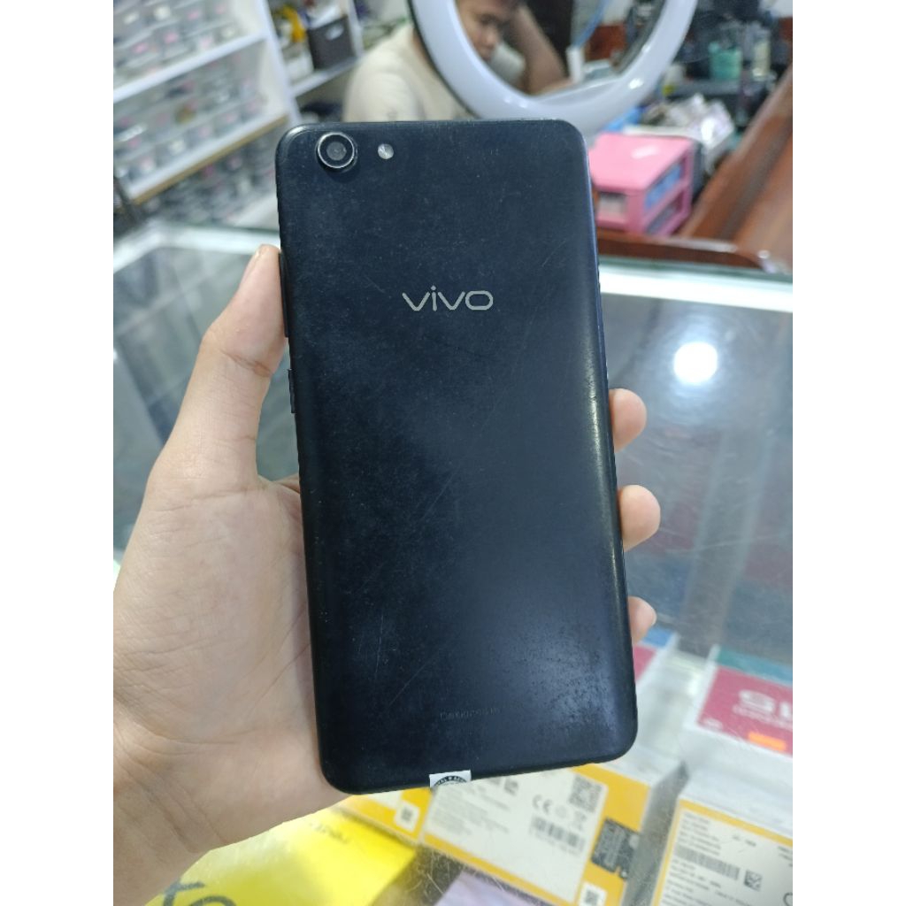 VIVO Y71 RAM 2/16 GB
